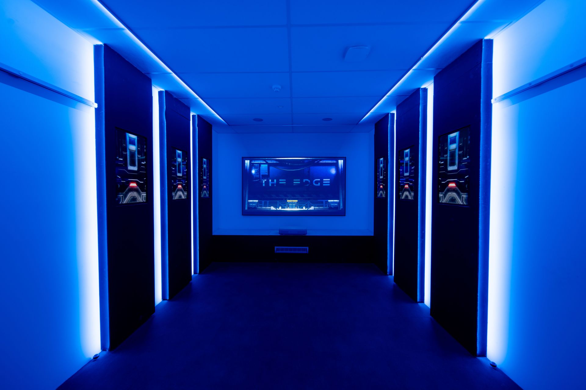 Sas d'embarquement The Edge